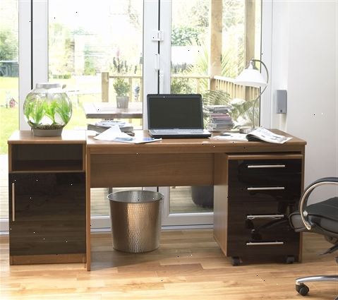 Hoe wordt ergonomisch kantoor aan huis meubels halen. Kies een ergonomische stoel.