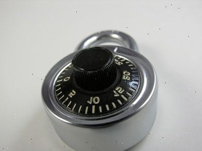 Hoe kan ik een cijferslot openen. Ken de numerieke code.