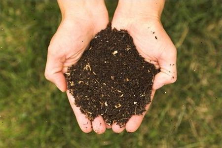 Hoe maak je een compost tumbler op te bouwen. . bereid uw materialen.