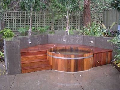 Hoe maak je een hot tub. Stel de juiste temperatuur.